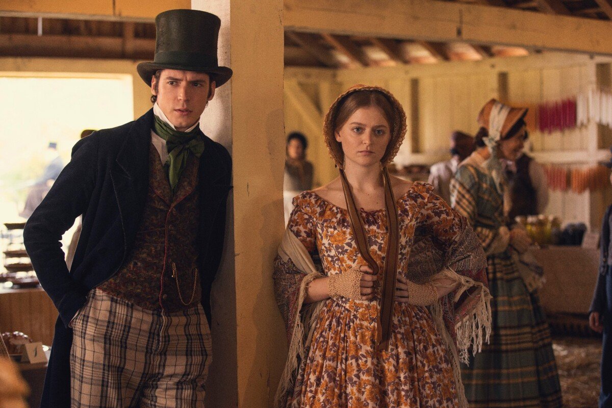 Dickinson_Photo_020201