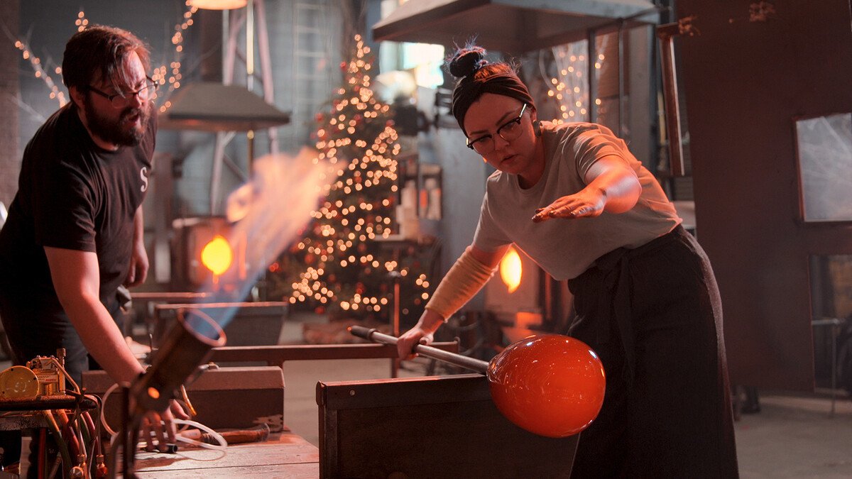 BlownAway_Christmas_Season1_Episode4_00_08_18_06