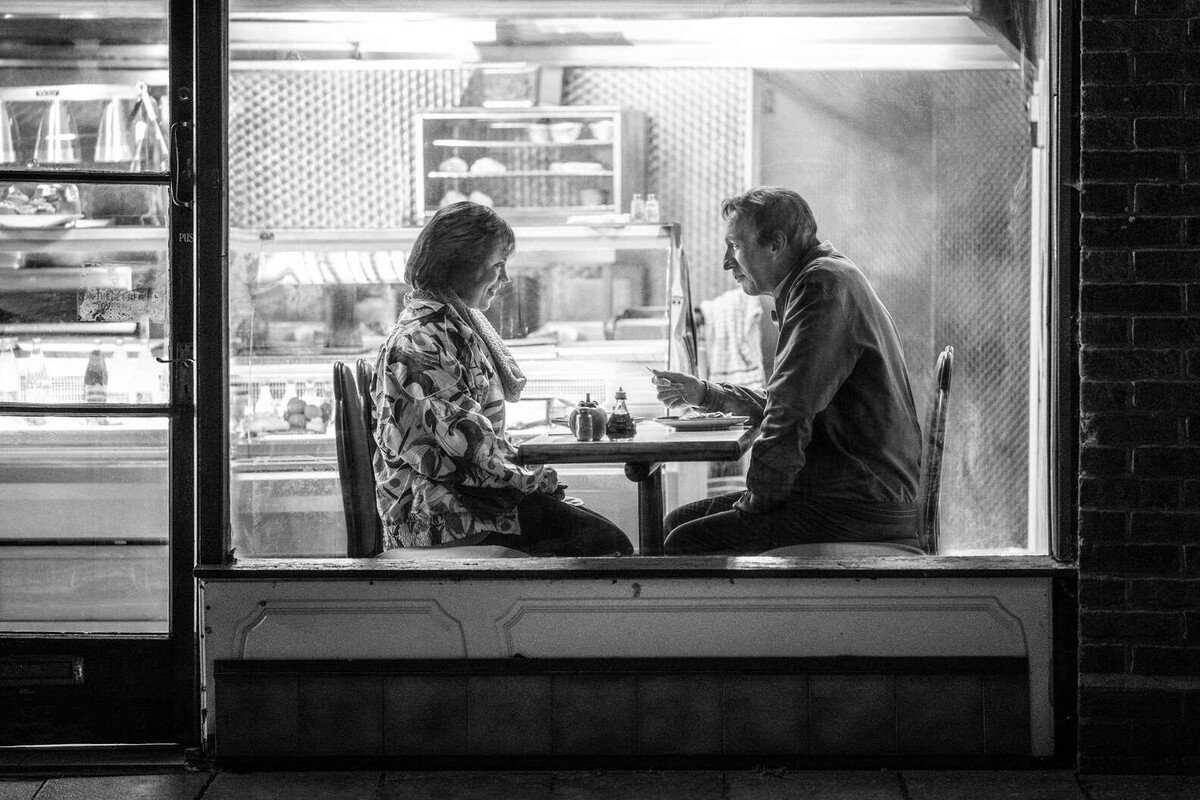 olivia-colman-david-thewlis