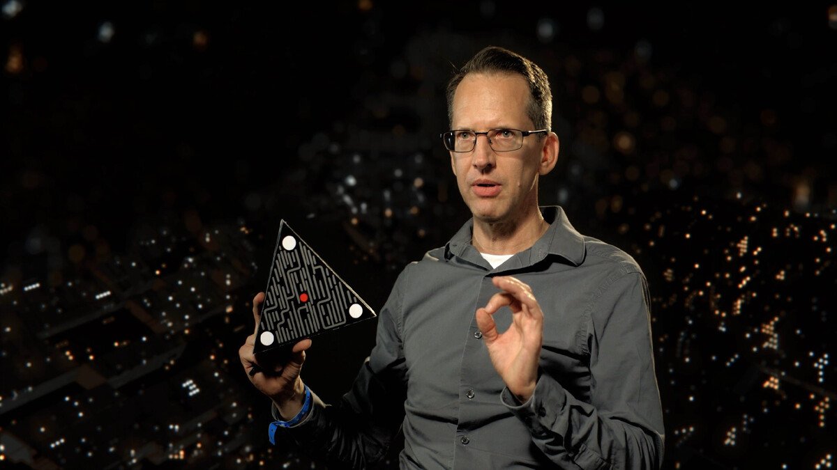 TopSecretUFOProjects_Declassified_Season1_Episode3_00_27_42_19