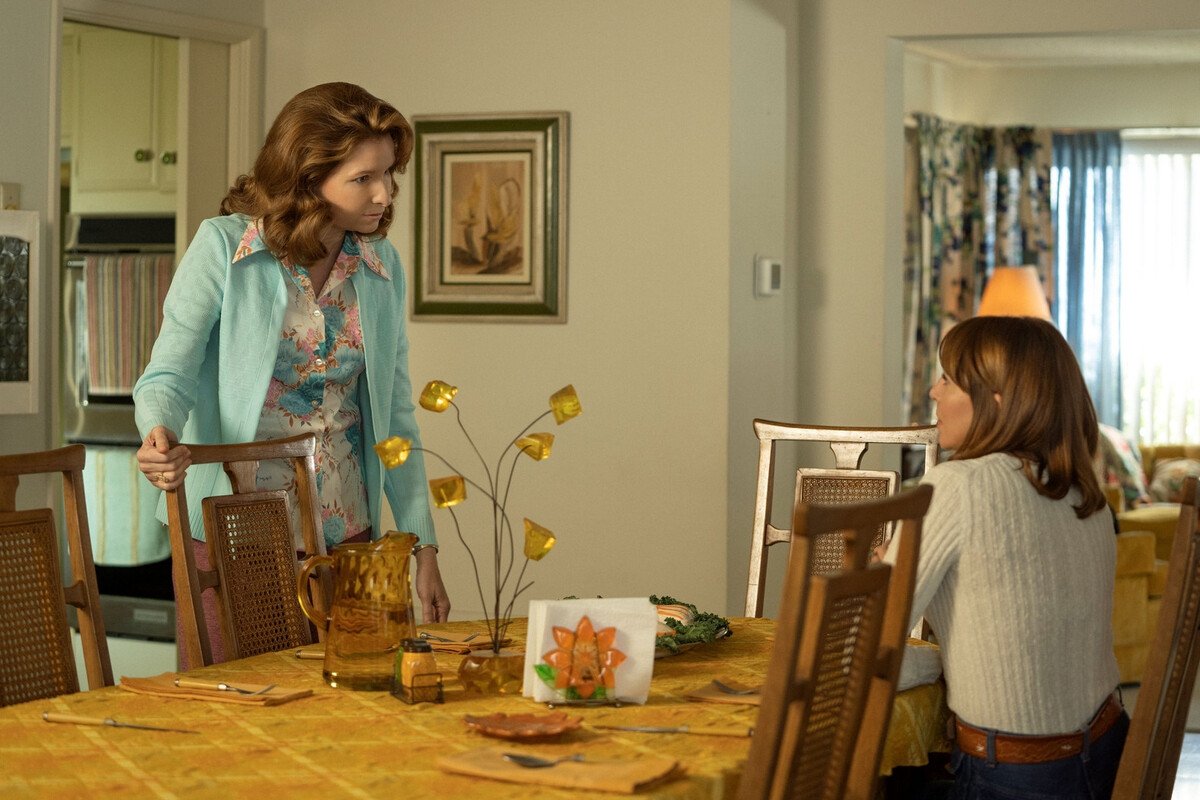 lennon-parham-ophelia-lovibond