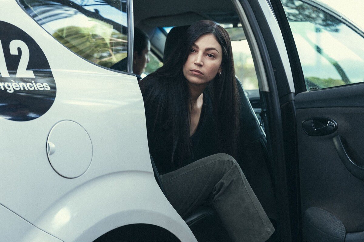 Elcuerpoenllamas_S01_E06_12192022_luciafaraig__K0A0740 A3_FULLRES