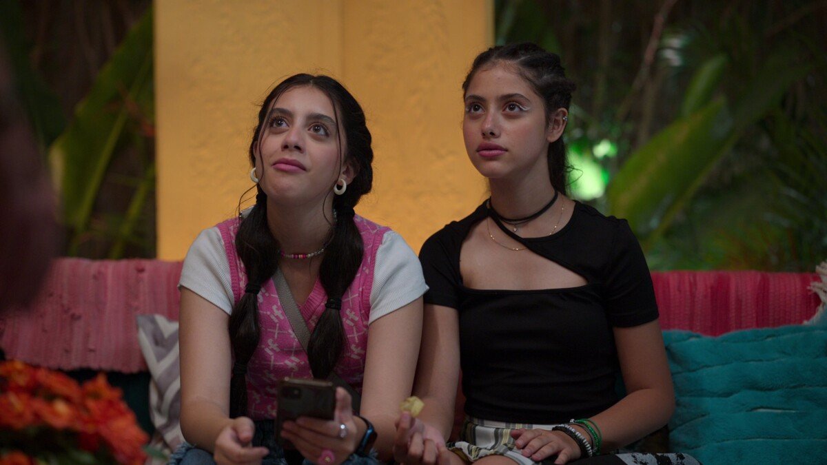 FindingOlaS2_Netflix_48_04