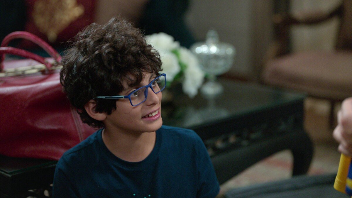 FindingOlaS2_Netflix_54_01