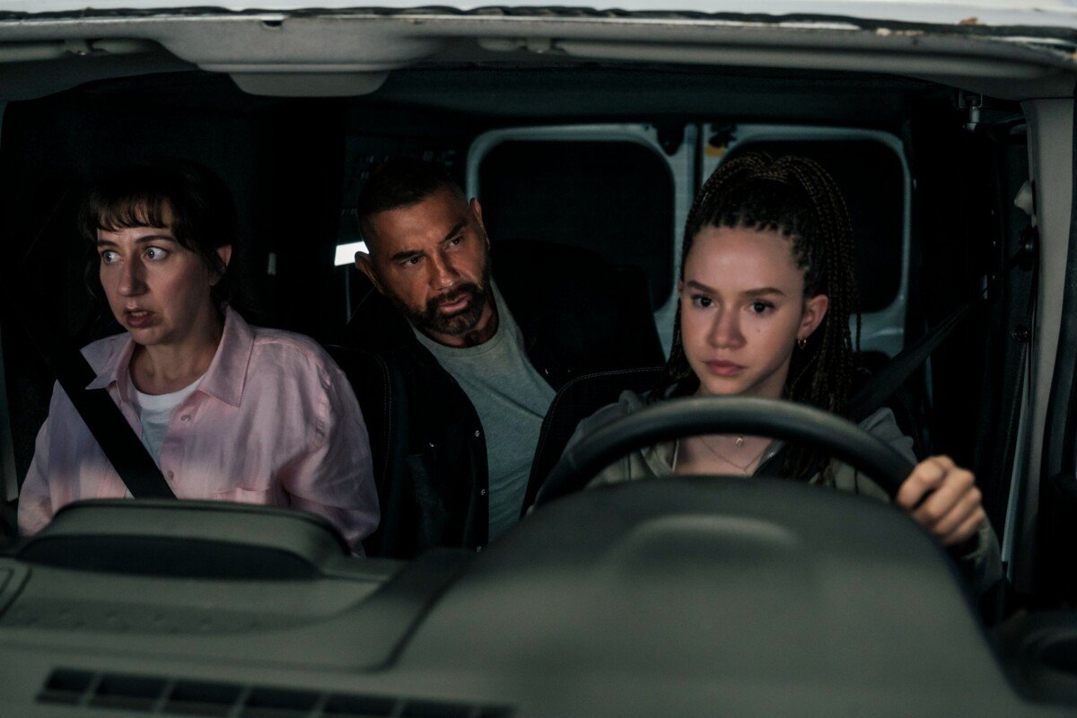 Kristen_Schaal_as_Bobbi_Dave_Bautista_as_JJ_and_Chloe_Coleman_as_Sophie_in_My_Spy_The_Eternal_City_Photo_GRAHAM_BARTHOLOMEW__AMAZON_CONTENT_SERVICES_LLC_3000