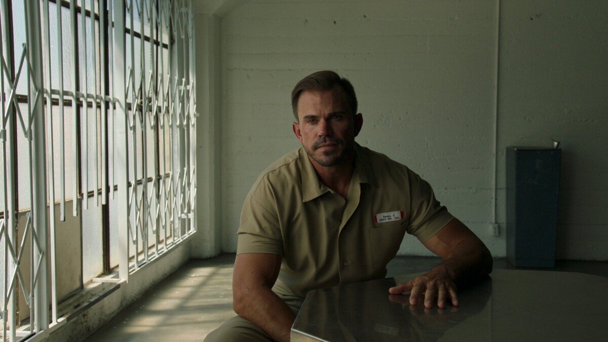 CQB_S1_FG_101_00045509_Still114_3000