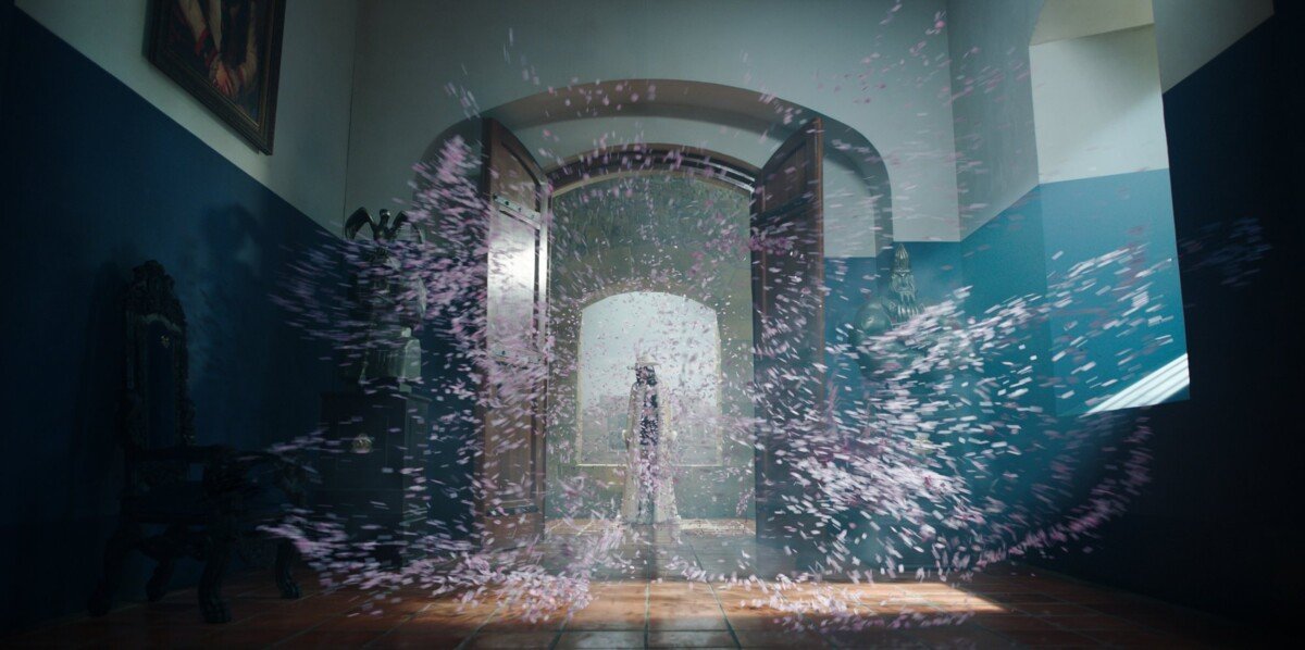 en_US_ONEPS2_Teaser_90_3840x2160_PRHQ_12CHSplit_TXTL.00_00_26_18.Still004R