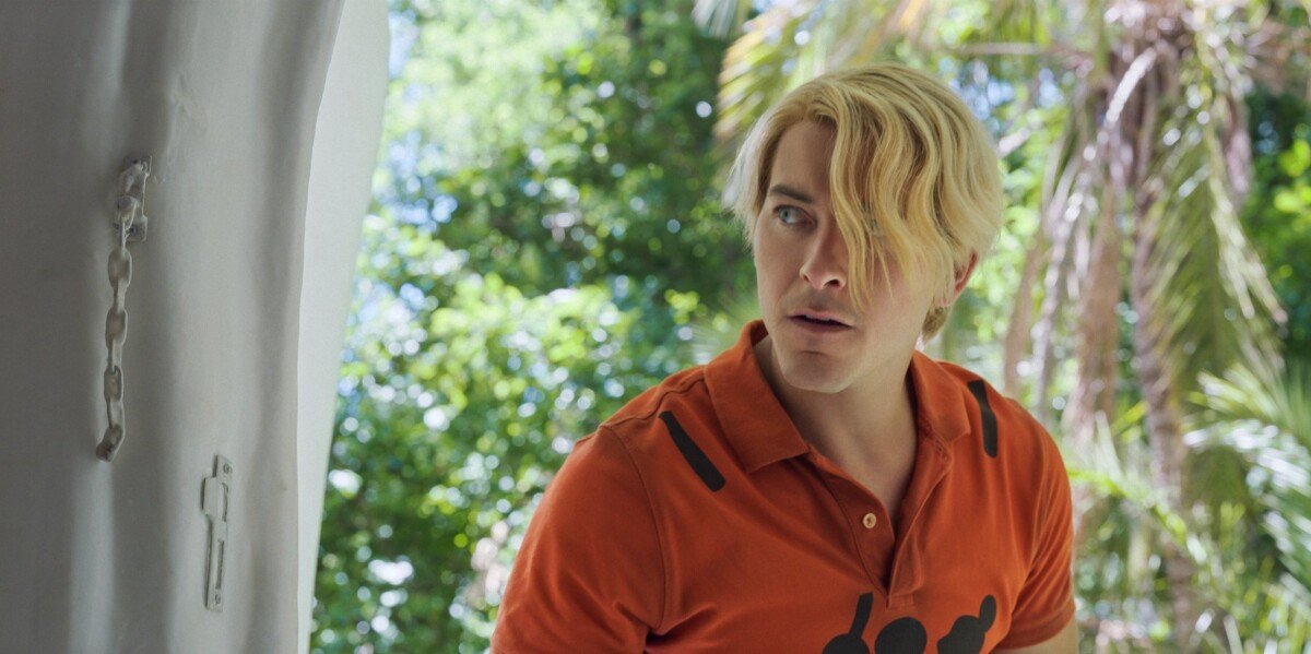 en_US_ONEPS2_Teaser_90_3840x2160_PRHQ_12CHSplit_TXTL.00_00_37_12.Still006R