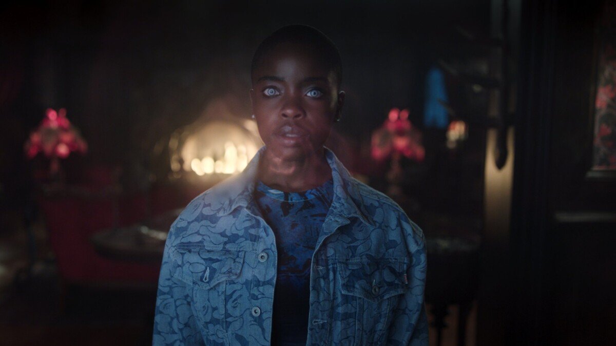 Wednesday_n_S2_E2_00_50_40_04R