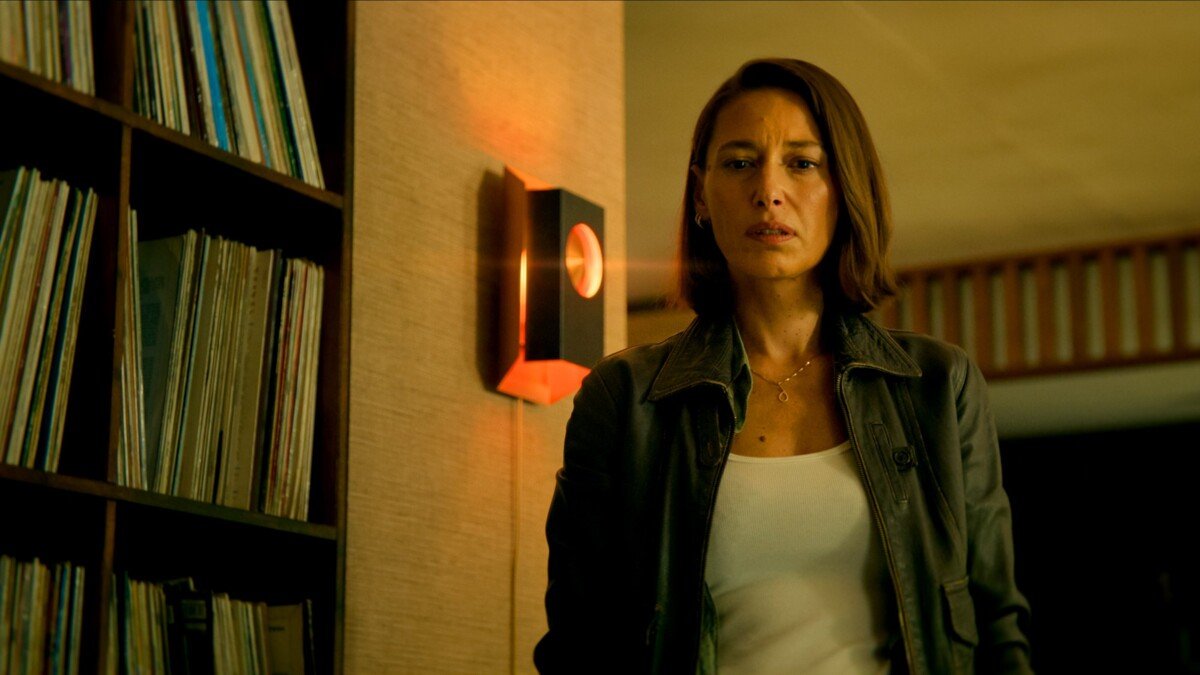 Detective_Hole_n_S1_E2_00_03_13_11_Ronald Plante_Netflix