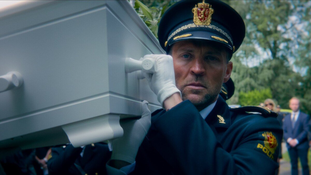 Detective_Hole_n_S1_E2_00_20_58_08_Ronald Plante_Netflix