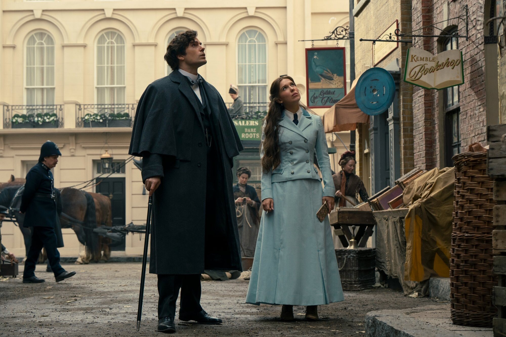 "Enola Holmes 3", "Lepiej późno niż samotnie", "Wściekłość" oraz "Wiadomości dla Isabelle" na materiałach od Netflixa