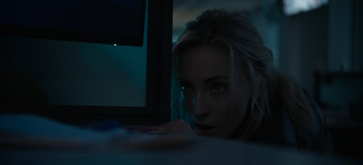 STEAL_S1_FG_106_00273414_Still361_3000