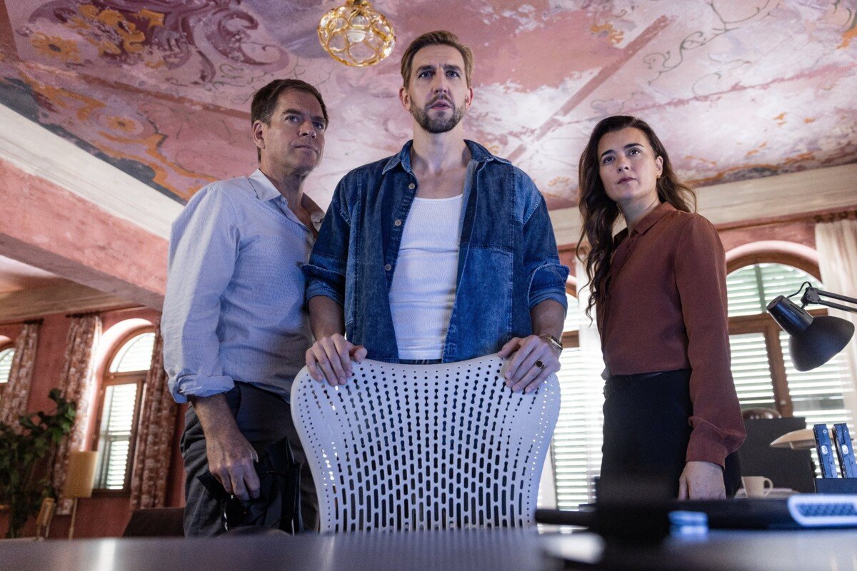 Agenci NCIS Tony i Ziva_3