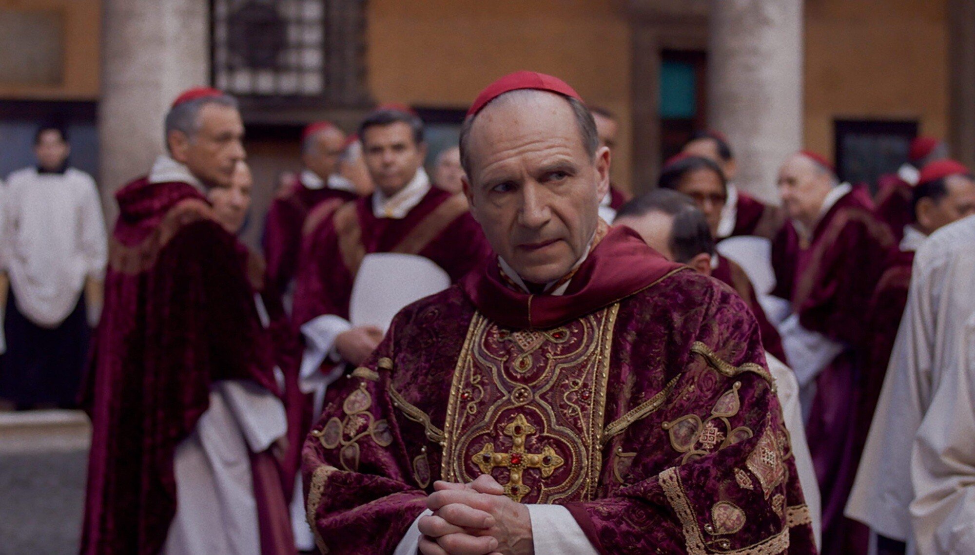 W cieniu Kaplicy Sykstyńskiej - „Konklawe” Bergera już na Prime Video (recenzja)
