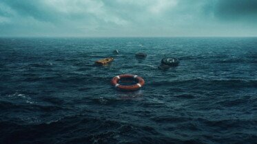 „Heweliusz” na Netfliksie – nowe seriale, powroty i usuwane tytuły