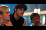 Noah Centineo, George Hamilton, Kendall Sanders in SWIPED