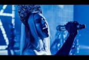 Anne Hathaway | Burial Live Performance | Mother Mary | Movie Clip 4K